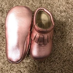 Lots of baby shoes- different sizes